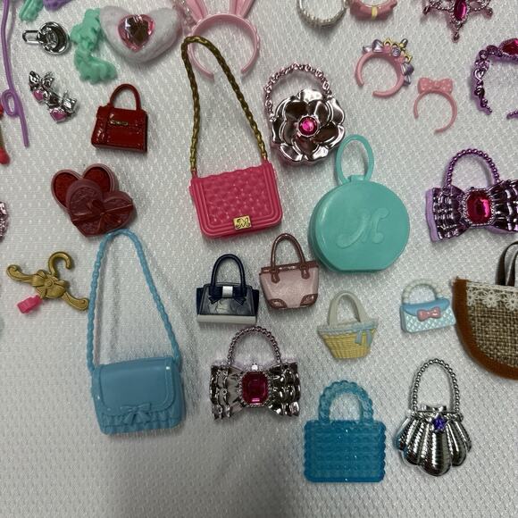 Licca Mimi Takara Doll 75+ Accessories Lot Shoes Purses Headbands Regular & Mini - Picture 4 of 16